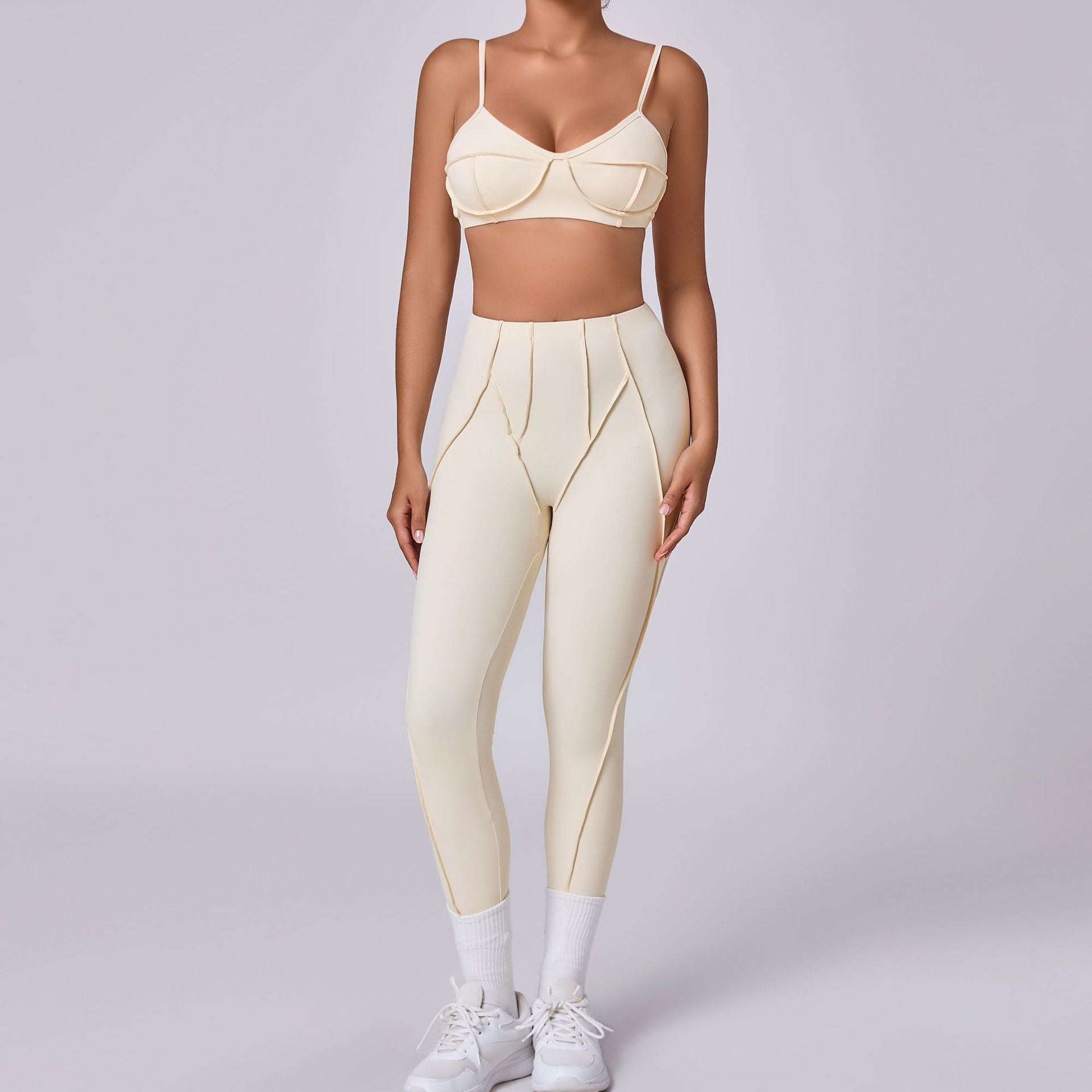 Sculpt Seamless Activewear Set –Beige
